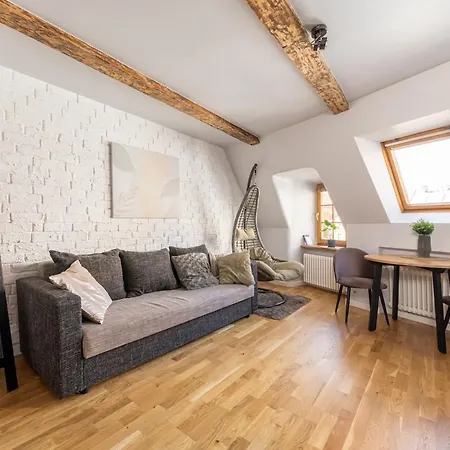 Old Town Gem - Rooftop - By Innorental Apartment *